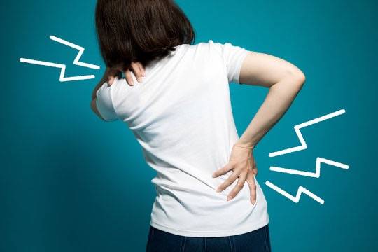 慢性的な肩こり、腰痛がある方の共通点は？
